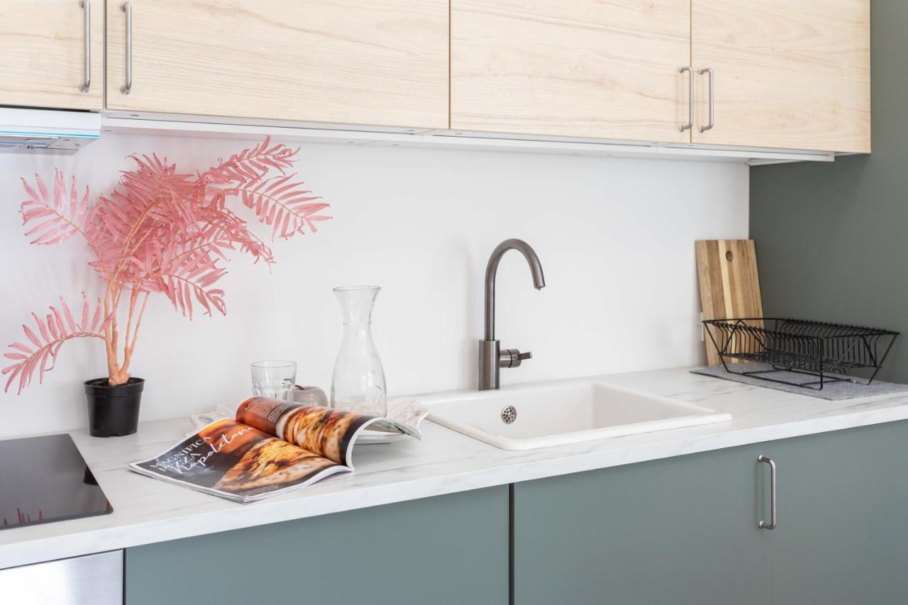 Design Sunny 2Bdr Apartment Near The City Center Zagabria Esterno foto