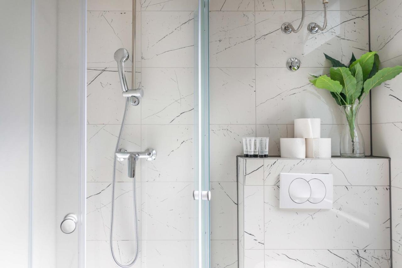 Design Sunny 2Bdr Apartment Near The City Center Zagabria Esterno foto